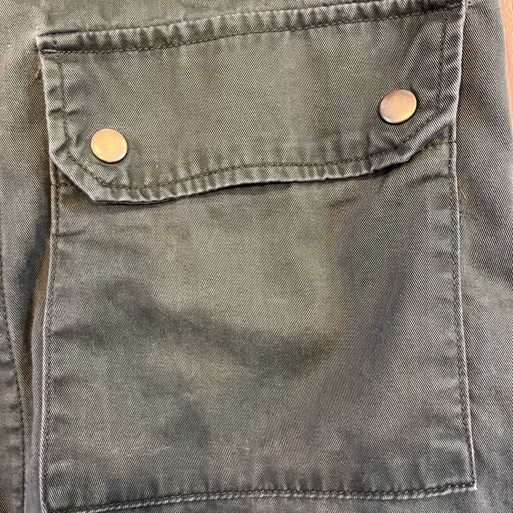 Forever 21 Utility Jacket - Picture 4 of 9